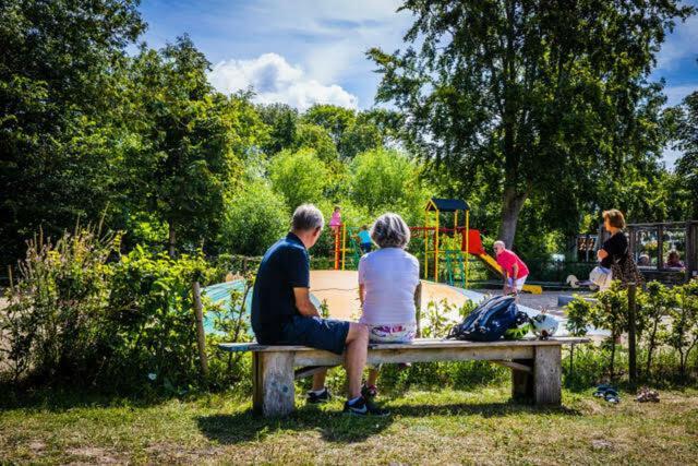 Vakantiewoning - Kon. Emmaweg 26 | Vrouwenpolder 'Uitspanning Oranjezon' Екстериор снимка